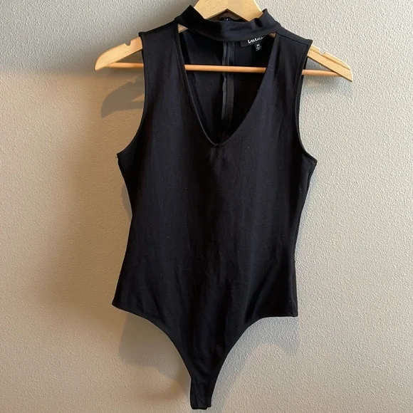 Lulu’s bodysuit size medium - Picture 4 of 5